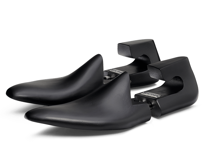 Saphir Médaille d’Or’s Black Shoe Trees